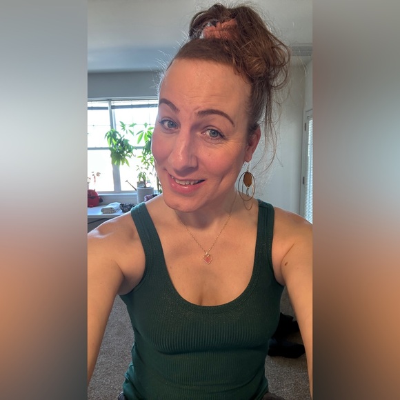 Meet your Posher, Makayla - Picture 1 of 1